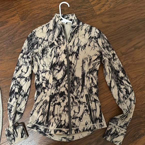 lululemon athletica Jackets & Blazers - Rare and Iconic Lululemon Define Jacket/Size: Fits a size 0 or 2/ Marble Tie-Dye